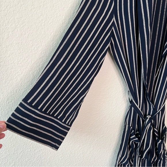 Reformation striped robe dress size extra small - Picture 4 of 13